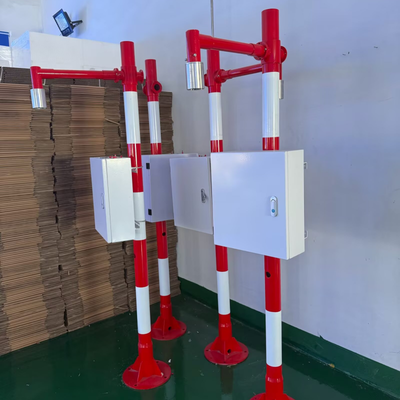 A(y)O(jin)yϵy(tng)⃦͚޾^(q)rO(jin)늺ɸБ(yng)늙zyx